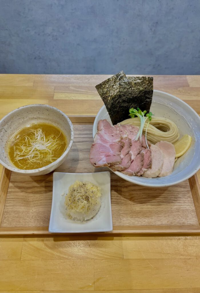 MENYA NAKAGAWA 料理写真1