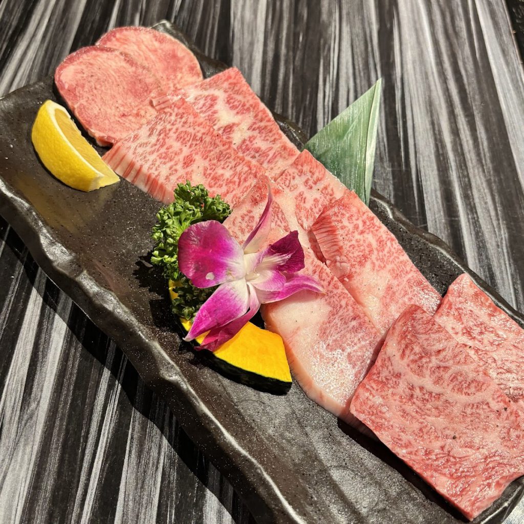 焼肉うし 池袋西口 A5和牛と雪降り和牛焼肉 料理写真2