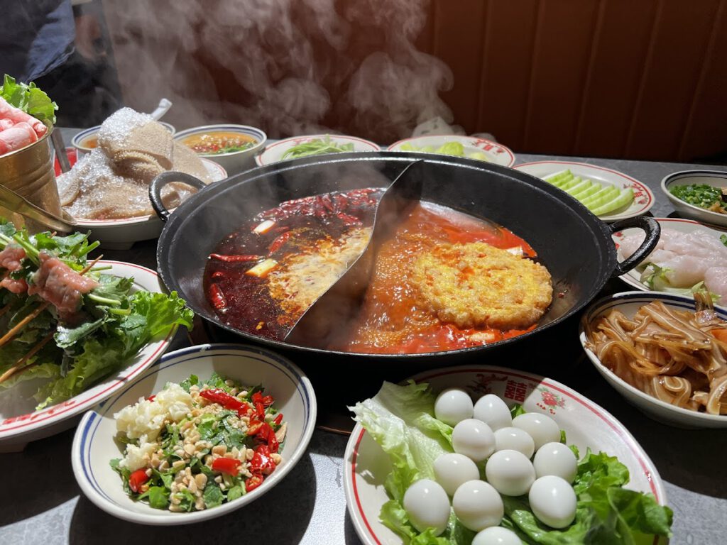 本格火鍋三様菜火鍋SAN YANG CAI 料理写真3