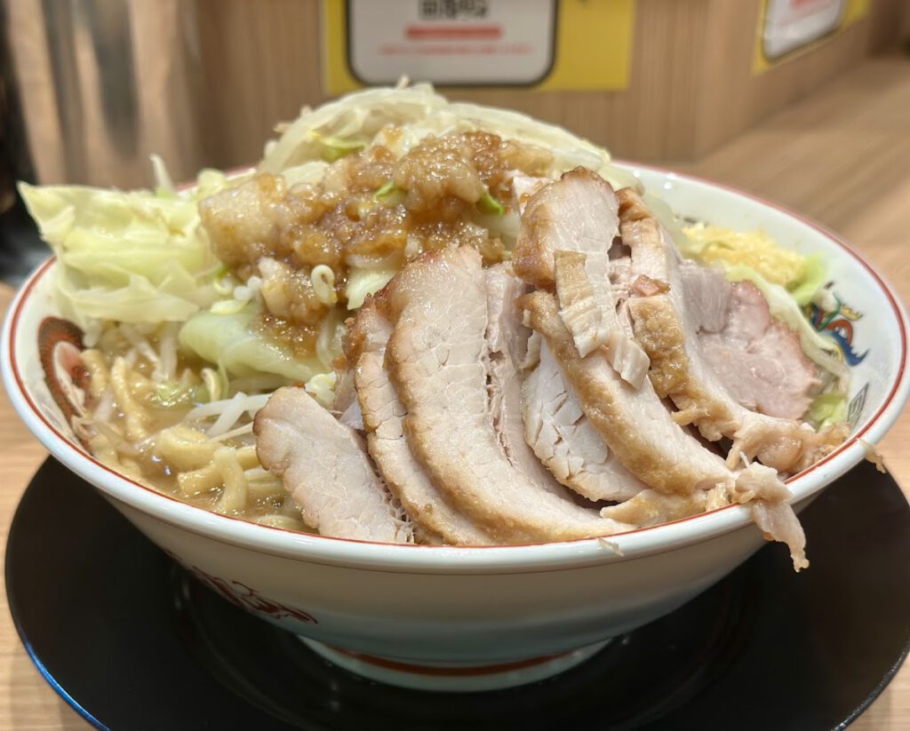 ラーメン豚山 サクラステージ店 料理写真3