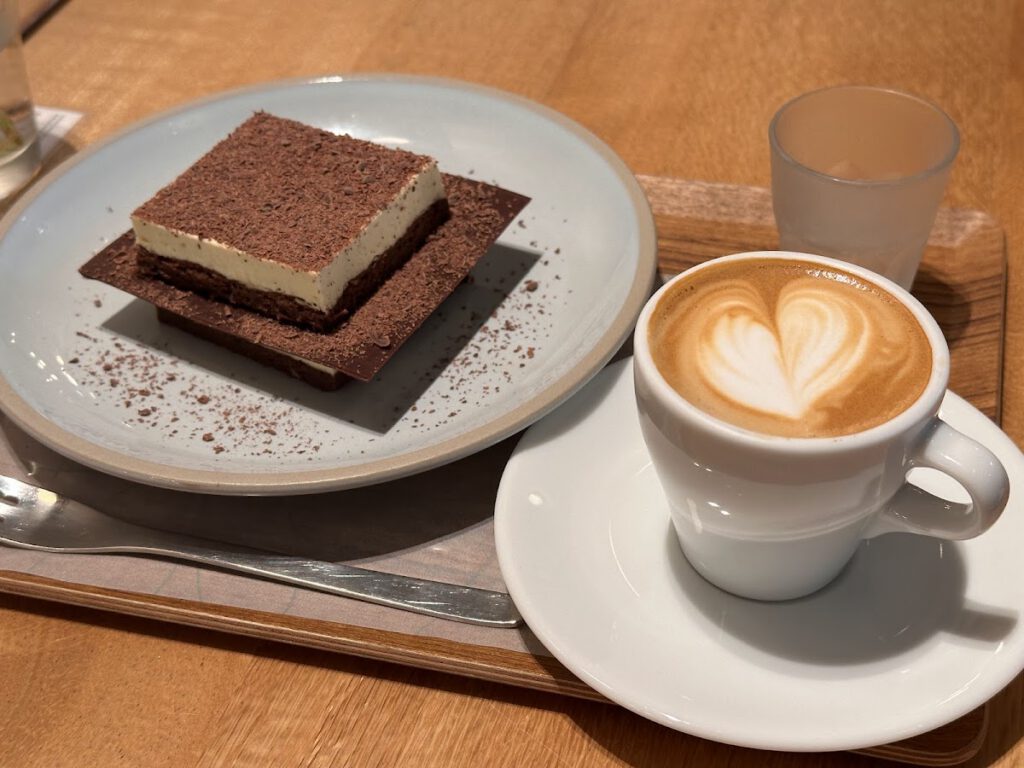 WHITE GLASS COFFEE 料理写真3