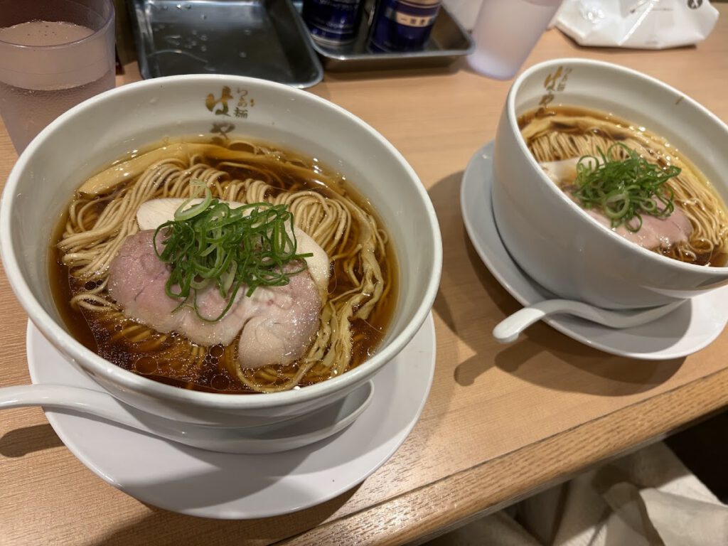 らぁ麺 はやし田 新宿本店 料理写真1
