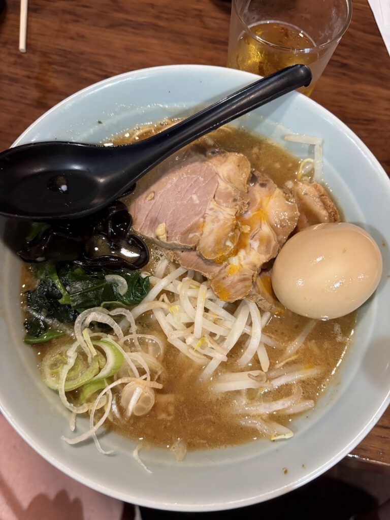 横浜豚骨ラーメン 麺屋ひろ 新宿 歌舞伎町店 料理写真2