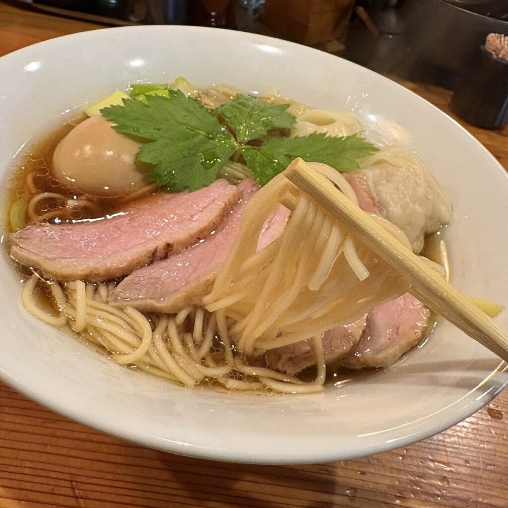 新宿歌舞伎町 麺堂にしき 料理写真2