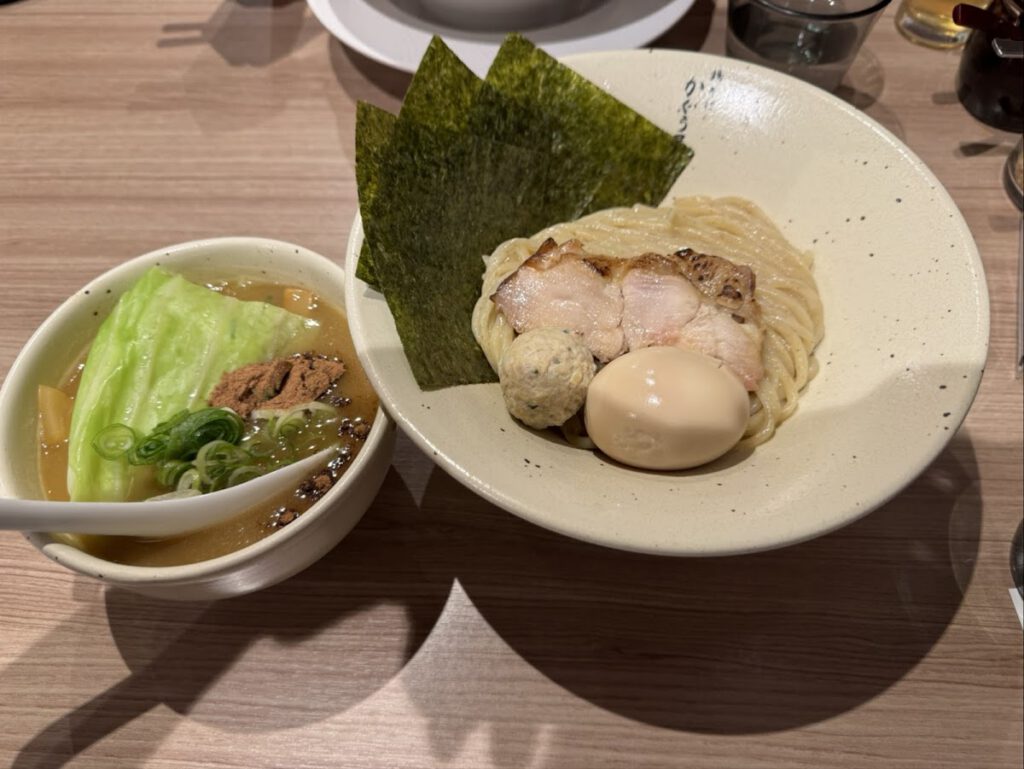 新宿ラーメン鶏そばかぐら屋 料理写真3