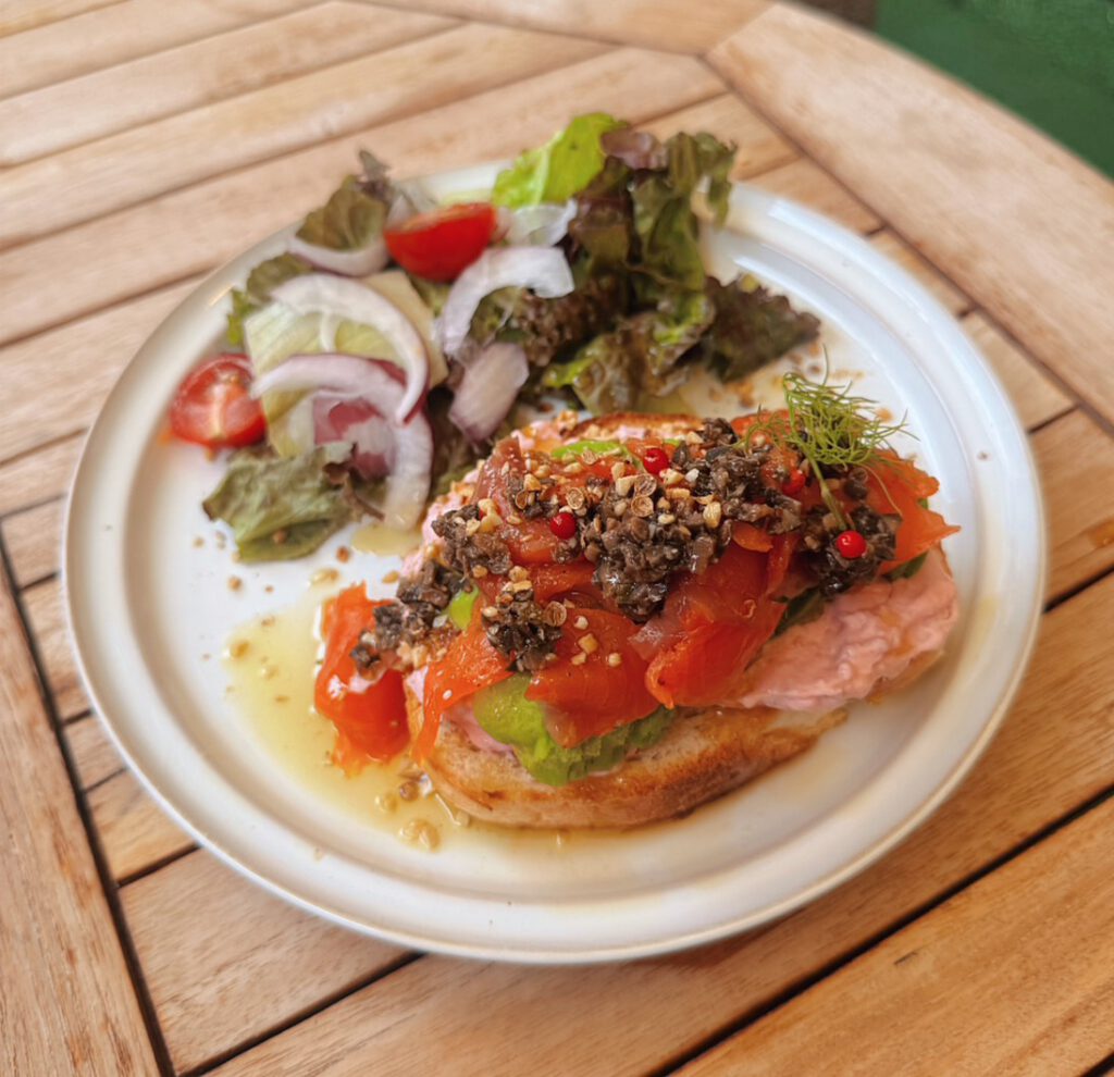 L.VERUS Tokyo -Cafe&Bar- 料理写真1