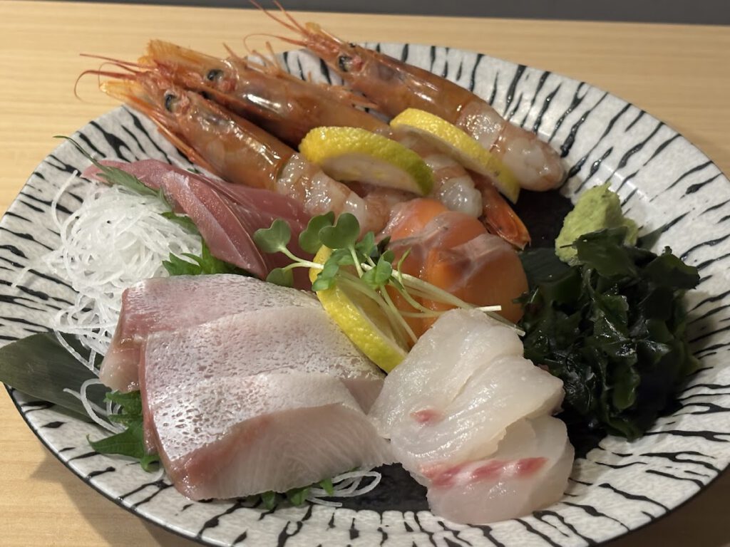 【全席個室 炭火焼き鳥 × 和食】 八助 横浜駅前店 料理写真1