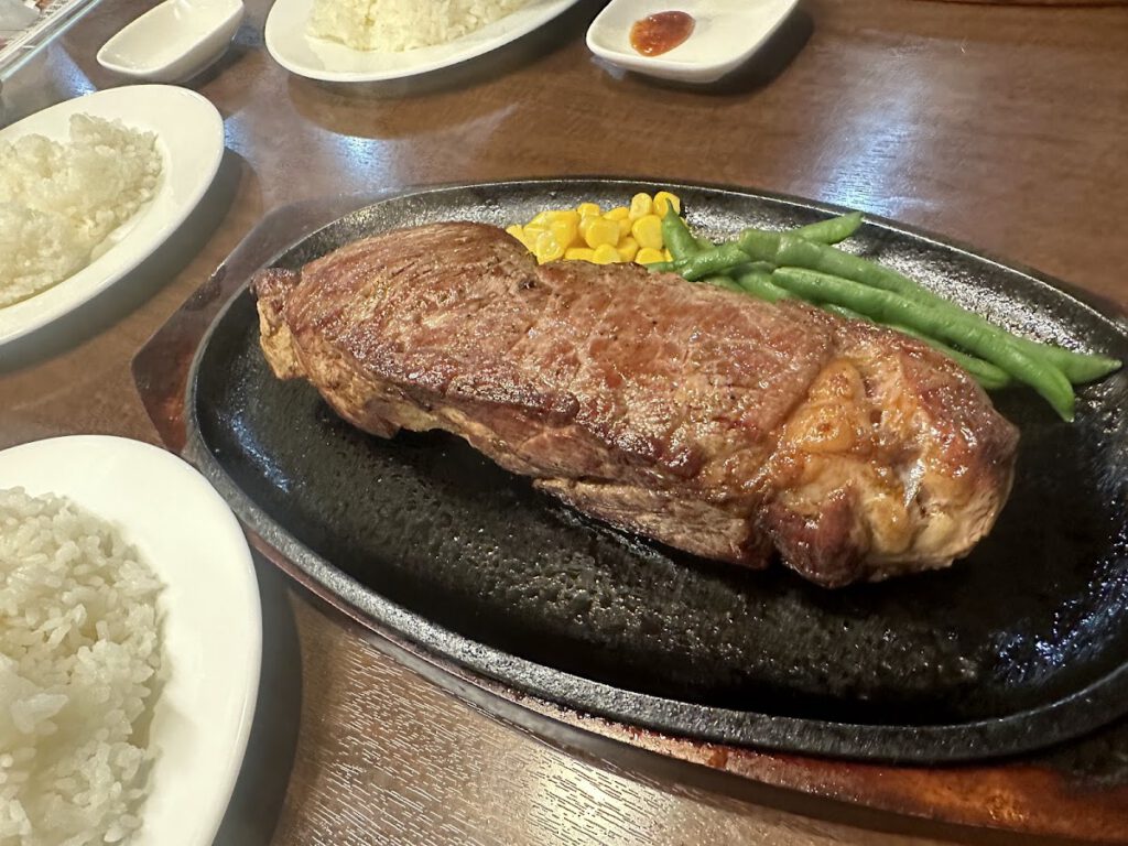 ハンバーグ&ステーキ BakuBaku 料理写真2