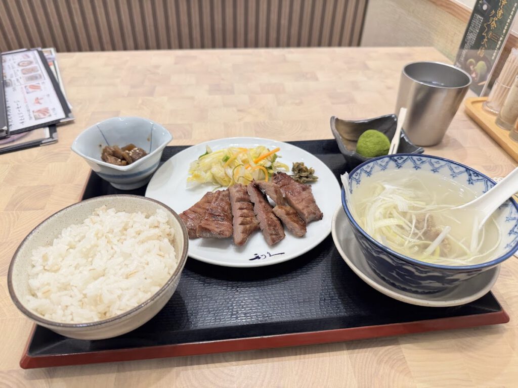 牛たん炭焼 利久 ルミネ横浜店 料理写真1
