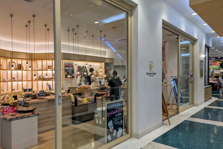 BAKERY BASE ベーカリーベース