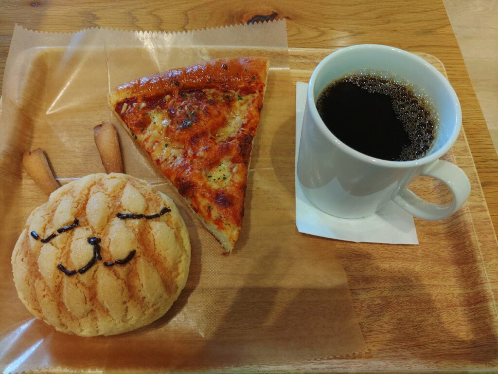 BAKERY BASE ベーカリーベース 料理写真1