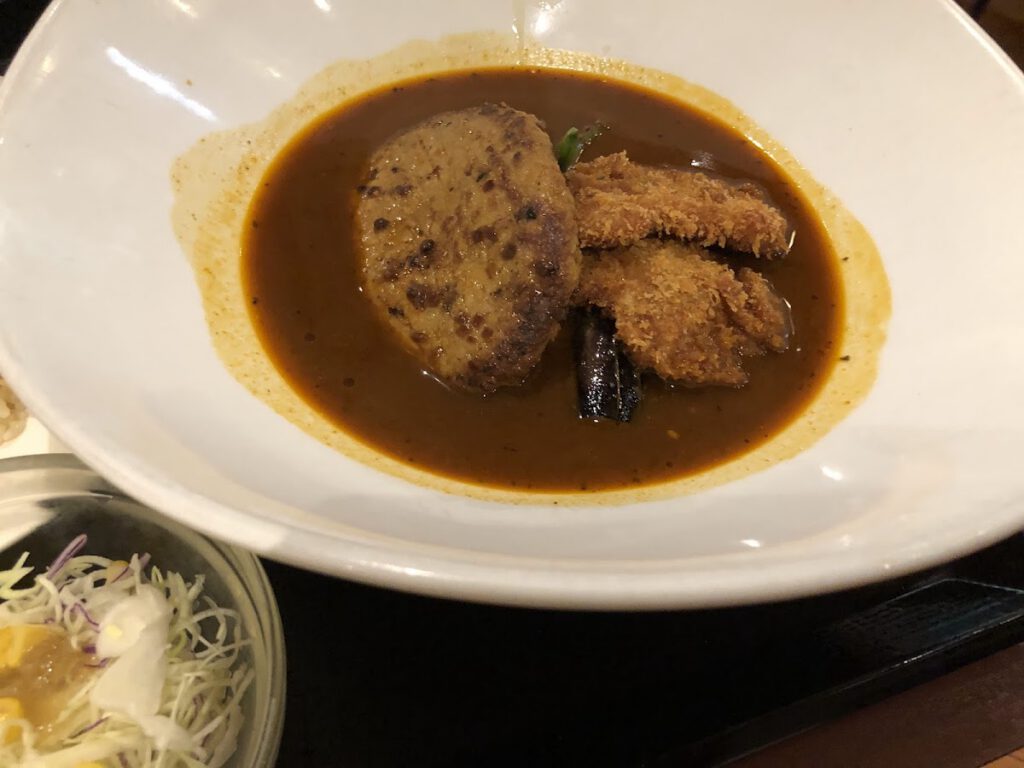 札幌スープカレー本舗 スパイスピエロ鶴見駅前店 料理写真2