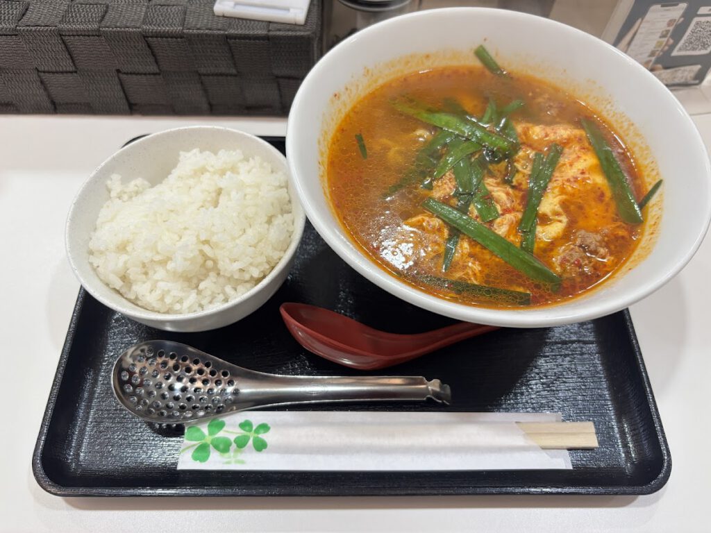 宮崎辛麺屋　一輪　関東本店 料理写真2