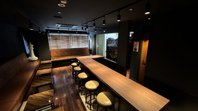 THE SHISHA HOUSE 大宮東口店 シーシャ 水タバコ専門店シーシャハウス